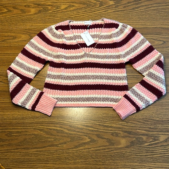 Lovers + Friends Sweaters - Lovers + Friends V-neck Stripe Sweater